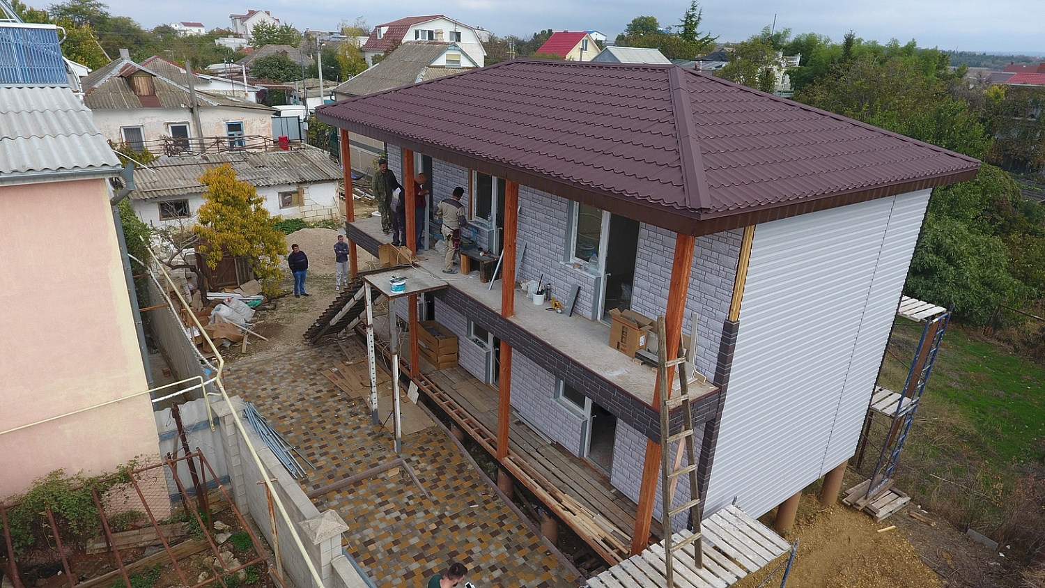 Фасадная панель Docke Premium Burg, платиновый